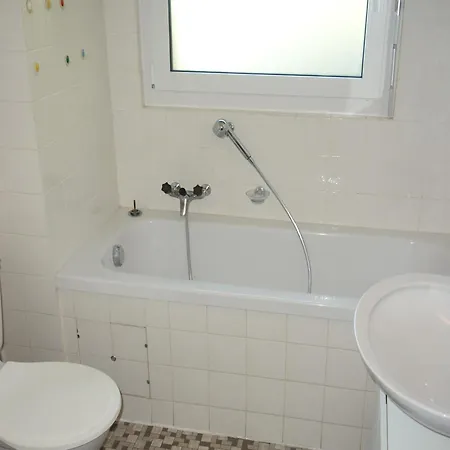 Appartamento Spacious Near Cable Car *